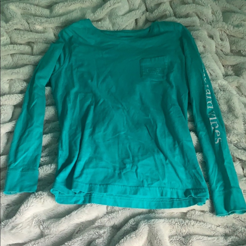 Vineyard vines long sleeve shirt